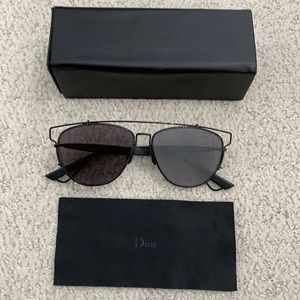 Dior Technologic Black frame black lens
